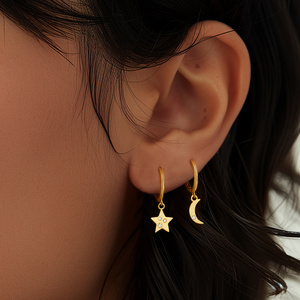 Boucles d'oreilles asymétriques en argent sterling ROXI S925 avec pendentif étoile et lune pour femmes - Product Image 6