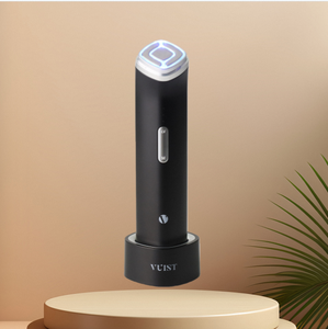 Appareil de soin de la peau Vuist Derma Pro Korea, solution tout-en-un pour les soins du visage à domicile. - Product Image 1