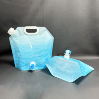 Pochette souple verticale en plastique de 5L avec bec verseur Vitop pour emballage de boissons