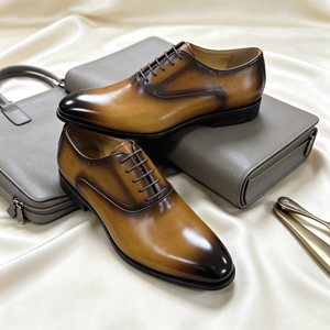 Chaussures Oxford pour hommes de style italien, chaussures habillées en cuir marron clair sur mesure pour hommes, chaussures de mariage d'été pour le marié - Product Image 1