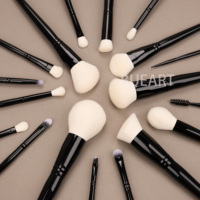 Set Kuas Makeup Profesional & Unik 19pc Daily Queen & Private Label Lengkap Dengan Logo Personal