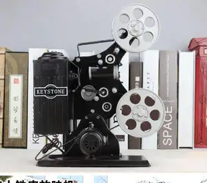Classic Film Projector Model ratio Handmade Metal Crafts metal crafts gifts Vintage Antique Prop For office Decor Ornaments