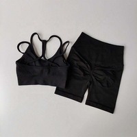 Ensemble deux pièces côtelé pour femme avec soutien-gorge de sport à dos à lanières et empiècements en maille, et short taille haute pour la gym, l'entraînement, la course, le fitness, le yoga et le cyclisme, disponible en 5 couleurs