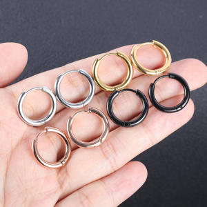 1 par de aros pequeños de acero inoxidable para mujer/<span class=keywords><strong>hombre</strong></span>, Piercing para cartílago de la oreja, <span class=keywords><strong>Tragus</strong></span>, círculo fino Simple, hebilla de oreja antialérgica - Product Image 3