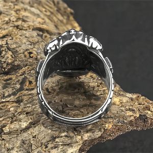 Bague de guerrier Viking en acier inoxydable pour homme avec design de casque en corne de bélier, bijoux de style hip-hop, cadeau - Product Image 4