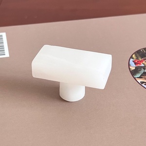 Doğal Beyaz Oniks Mermer Dayanıklı Dolap Kulpları Oturma Odası Yatak Odası Ev Ofis Gardırop Çekmeceleri Modern Mobilya için - Product Image 1