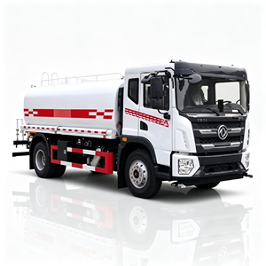 Arroseuse Dongfeng haute performance 4x2 270 ch 12000 l personnalisée pour le nettoyage municipal - Product Image 1