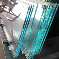 Verre trempé transparent ultra-clair de 10 mm, 12 mm, 15 mm pour façades extérieures et murs-rideaux de bâtiments