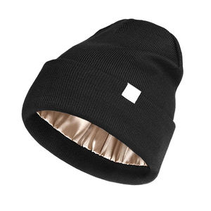 Filles femmes <span class=keywords><strong>renard</strong></span> fausse <span class=keywords><strong>fourrure</strong></span> Pom chapeau tricoté doublure en soie tuque côtelé personnalisé Satin doublé bonnet en laine - Product Image 1