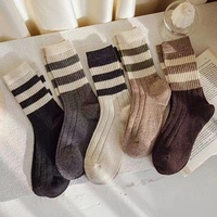 Chaussettes mi-mollet décontractées pour femmes, style universitaire, à double rayure, en polyester et coton absorbant la transpiration, pour l'hiver