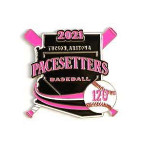 Bán buôn nhà máy giá rẻ tùy chỉnh chất lượng tốt trường Câu lạc bộ lưu niệm mềm men thể thao hat giao dịch bóng chày pin với danglers - Product Image 3