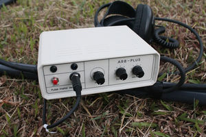 ग्राउंड मेटल डिटेक्टर के नीचे रिचार्जेबल स्मार्ट सेंसर - Product Image 3