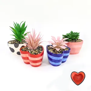Groothandel Custom Handwerk Hartvorm Gestreepte Porseleinen Keramische Planter Plant Sappige Cactus Potten Voor Pasgetrouwden Paar Geschenken