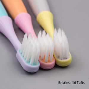 Brosse à dents pour enfants, manche bicolore, poils en nylon doux, 13.1cm, pour l'hygiène buccale, usage domestique - Product Image 3