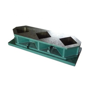 C-TECH Moldes de Cubos Triples de Hierro Fundido Modelo 39-0410 <span class=keywords><strong>para</strong></span> Pruebas de Cemento CN;HEB - Product Image 1