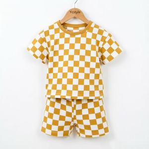 Ensemble de vêtements à carreaux pour enfants, personnalisable avec logo, faible MOQ, 100 % coton biologique, tenue d'été pour tout-petits garçons et filles, style boutique - Product Image 2