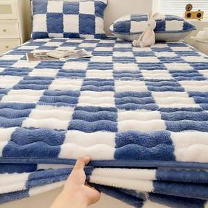 <span class=keywords><strong>Protège</strong></span>-<span class=keywords><strong>Matelas</strong></span> Doux en Polaire Velours Matelassé <span class=keywords><strong>Imperméable</strong></span> Respirant 300 Fils Housse Ajustée pour Surmatelas Élastique - Product Image 6