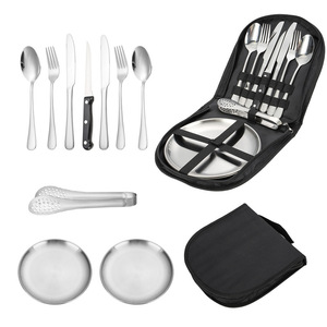 Juego de Cubiertos para Acampar al Aire Libre para 4 Personas, Vajilla Portátil de Acero Inoxidable para Picnic con Estuche, Acabado Dorado - Product Image 5