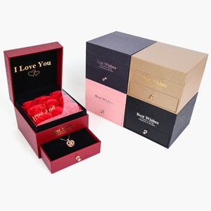 Hot Selling Eco-Friendly Artificial Acrylic Soap 9 Rose Flower Necklace Gift <b>Box</b> Valentines Mother's Day Eternal Rose Jewelry - Product Image 2