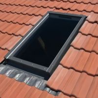 Fenêtre de toit en aluminium personnalisée, résistante à la pluie et aux ouragans, avec double vitrage, en vente