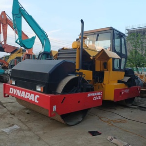 Rouleau compresseur à double tambour Dynapac CC421 d'occasion, engin de construction, moteur 75KW, prix réduit à vendre - Product Image 2