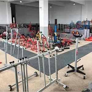 Support de levage de <span class=keywords><strong>roue</strong></span> avant de <span class=keywords><strong>moto</strong></span> robuste 1500 lbs, support de blocage de <span class=keywords><strong>roue</strong></span> de <span class=keywords><strong>moto</strong></span>, vente en gros - Product Image 4