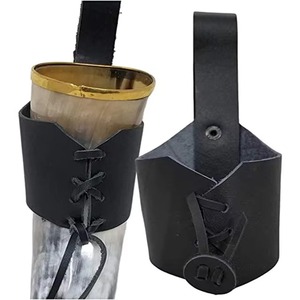 Cuerno Vikingo Artesanal para Beber con Soporte de Cuero, Acabado Natural Pulido, para Cerveza, Sidra, Festivales y Fiestas, en Venta - Product Image 3