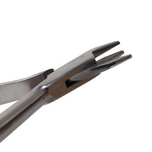Orthodontic Stainless Steel Trident Forceps Three-Wing Three-Beak Dental <b>Surgical</b> <b>Instruments</b> Cross-Border Medical Tools Clasp - Product Image 3