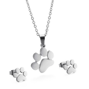Juego de Joyería con Pendientes de Acero Inoxidable con Huellas de Animales (Perro/Gato) y Collar Chapado en Oro - Product Image 3