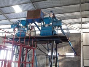 Máquina Económica y Fácil <span class=keywords><strong>de</strong></span> Operar <span class=keywords><strong>para</strong></span> Fabricar Paneles <span class=keywords><strong>de</strong></span> Pared Verticales, Máquina Manual <span class=keywords><strong>para</strong></span> Paneles <span class=keywords><strong>de</strong></span> Cemento Espumado, Máquina <span class=keywords><strong>para</strong></span> Paneles <span class=keywords><strong>de</strong></span> Pared Prefabricados <span class=keywords><strong>de</strong></span> Hormigón - Product Image 3