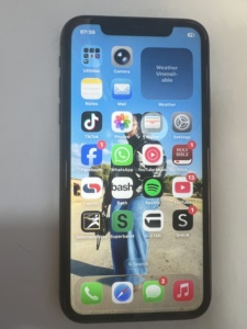 ชุดจอแสดงผล LCD พร้อมทัชสกรีนสำหรับเปลี่ยนอะไหล่ซ่อมโทรศัพท์มือถือ iPhone 11 - Product Image 2