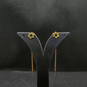 Boucles d'oreilles pendantes plaquées or avec fleurs et pierres vertes, longue chaîne, style indien, bijoux fantaisie pour femmes et jeunes filles, vente en gros - Product Image 1