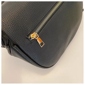 <span class=keywords><strong>Bolso</strong></span> cruzado de cuero PU para mujer 2025 con <span class=keywords><strong>correa</strong></span> <span class=keywords><strong>intercambiable</strong></span> ancha, <span class=keywords><strong>bolso</strong></span> de pecho de PU, riñonera grande de cuero - Product Image 6