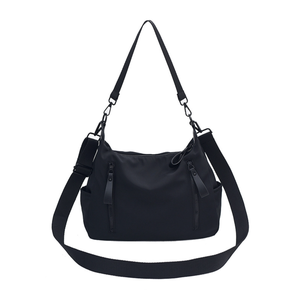 Sac à bandoulière léger en nylon noir pour femme, sac messager tendance, fermeture éclair, grande capacité, sangle réglable - Product Image 1