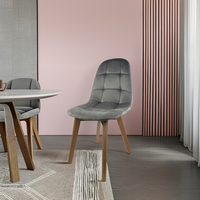 Chaise de salle à manger en cuir PU coloré avec pied en bois de hêtre scandinave bon marché à la mode Design minimal extérieur