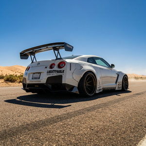 สปอยเลอร์หลังคาร์บอนไฟเบอร์ 3K รุ่นใหม่ ZHONGHONG สำหรับ Nissan GTR R35 ปี 2008-2016 แบบ V-Style สำหรับดัดแปลง/อัพเกรด - Product Image 2