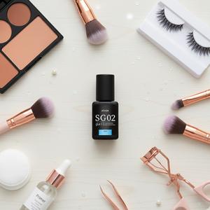 Pegamento Líquido de Secado Rápido, Resistente al Agua y a la Humedad, Sin Alcohol, Certificado por SGS, para Extensiones de Pestañas Profesionales, Ofrece 6 Semanas de Duración - Product Image 1