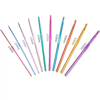 Lot de 100 crochets en plastique simples, kit complet d'aiguilles à tricoter, jauge de tricot, ciseaux, marqueurs de mailles, kit d'aiguilles à coudre DIY
