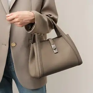 Damenhandtasche 2023 neue Korbtasche große Kapazität Tote-Tasche Einfach-Schultertaschen obere Schicht Rinderleder für Damen 