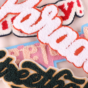 Etiquetas Personalizadas para Ropa, Insignia de Chenilla con Letras Grandes, Aplique de Chenilla con Letras Coloridas, Parche de Chenilla con Diseño de Etiqueta 3D, Logotipo Termoadhesivo - Product Image 4