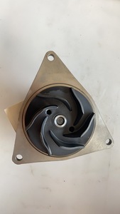 Pompe à eau C5402699 pour ensemble complet de pièces de machines de construction - Product Image 2
