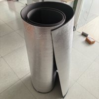 Isolation thermique réfléchissante en mousse XPE personnalisée, coton adhésif ignifuge, composite en aluminium résistant au feu