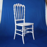 Chaise Napoléon en résine blanche empilable pour événements, hôtels, fêtes et mariages – Vente en gros