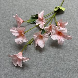 Ychon Vente en gros belle fleur artificielle décorations de mariage pétunia et violet décorations de mariage - Product Image 5