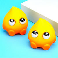 Jouets Squishy Tendance Douyin : Petit Pompier aux Yeux Saillants, Jouet Anti-Stress en PU à Rebond Lent, Créatif et Transfrontalier