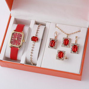 Nouvelle <span class=keywords><strong>montre</strong></span>-<span class=keywords><strong>bracelet</strong></span> à quartz pour femme, cadran chronographe à motif <span class=keywords><strong>lotus</strong></span>, <span class=keywords><strong>bracelet</strong></span> en alliage carré, style professionnel et élégant - Product Image 3