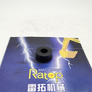 รถขุด PC200-7 PC200-8 6D107 ไอโซเลเตอร์ 6754-11-8260 ปะเก็นฝาครอบแขนโยก ซีลน้ำมัน 6754-11-8260 - Product Image 4