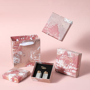 Boîte en papier irrégulière à fleurs roses tendance pour l'emballage de bijoux pour bracelets, boucles d'oreilles, bagues, montres, lunettes - Product Image 5