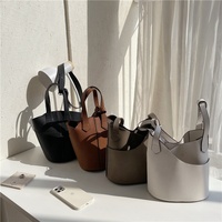Sac à main femme panier épaule fourre-tout bandoulière sac de messager dames grande capacité mode épissage sac seau en cuir