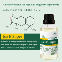 Prix de Gros ISO E Super Pureté 93% CAS 54464-57 pour la Fabrication de Parfums Grade Cosmétique Huile Liquide Arôme et Parfum Journaliers Vente en Gros